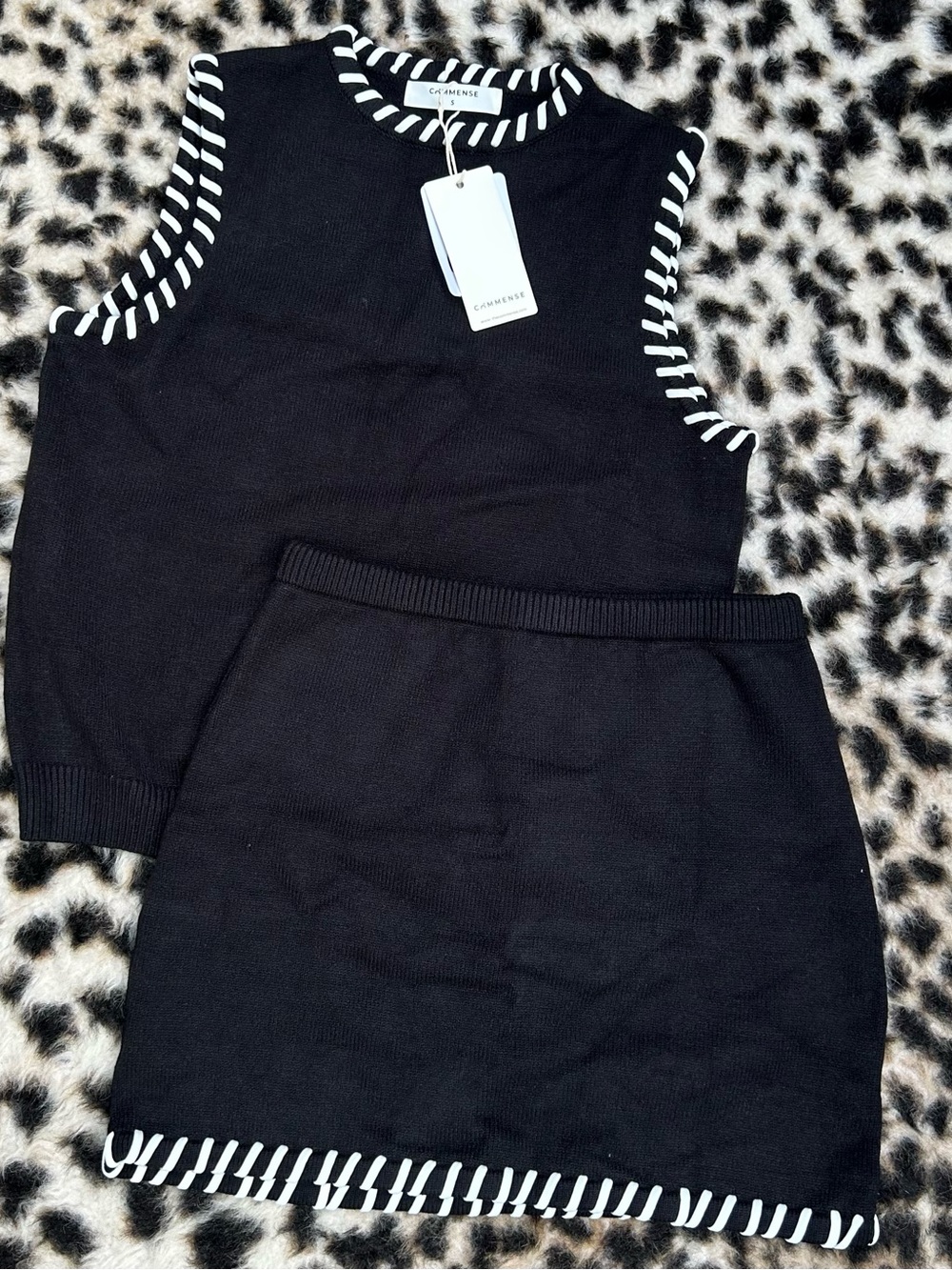 Commense Contrast Trim Black Knit Mini Skirt Set S NWT - Picture 2 of 7